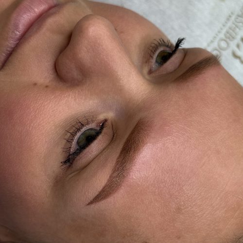 Facetune_20-05-2026-22-59-15